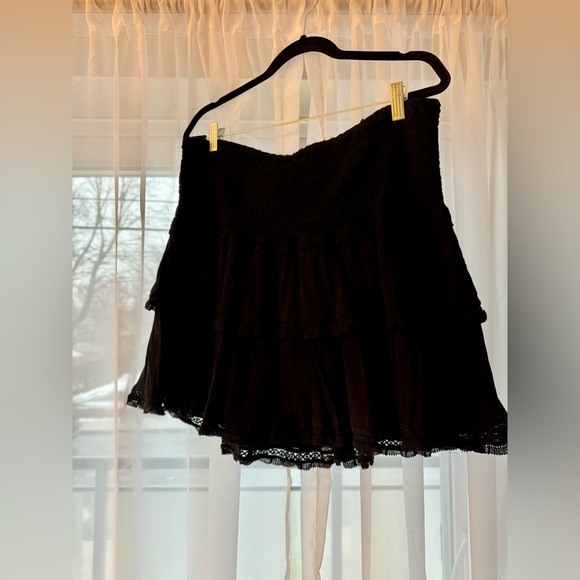 Aritzia Sunday Best Paloma Skirt - Picture 2 of 2